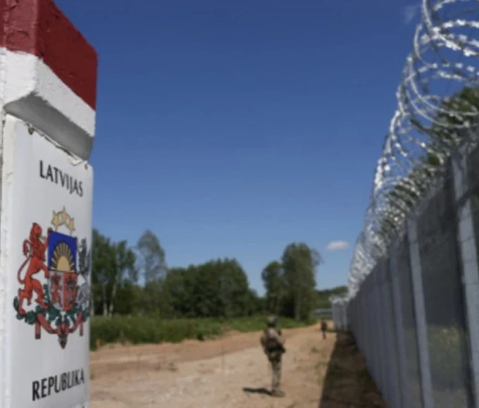 Latvia completes border fence with Russia enhancing security