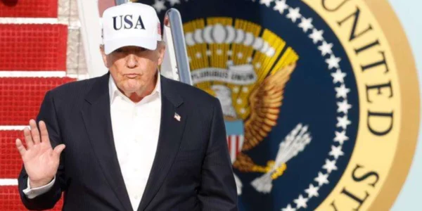Trump’s Iran Strategy Faces Pressure Amid Strait of Hormuz Tensions